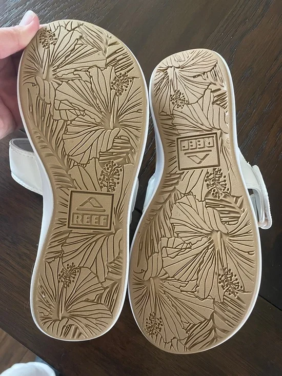 Reef Women’s White Double-Strap Slide Sandals with Tan Footbed - Picture 3 of 5